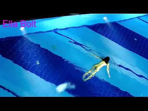 ❤️ Ùn possu micca piantà di fighjulà, ghjovana bionda catturata nuda in piscina ELLA BOLT ☑ Porno à co.bassaniluigi.ru