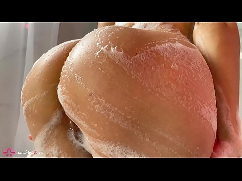 ❤️ Brunette si masturba a figa cù un vibratore per un orgasmu intensu in a doccia ☑ Porno à co.bassaniluigi.ru
